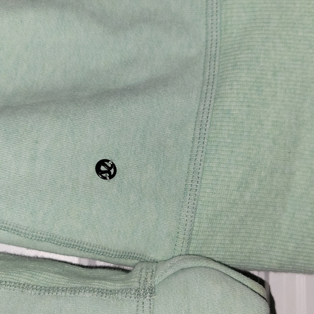 Lululemon Yin to My Yang Cardi - Picture 13 of 16